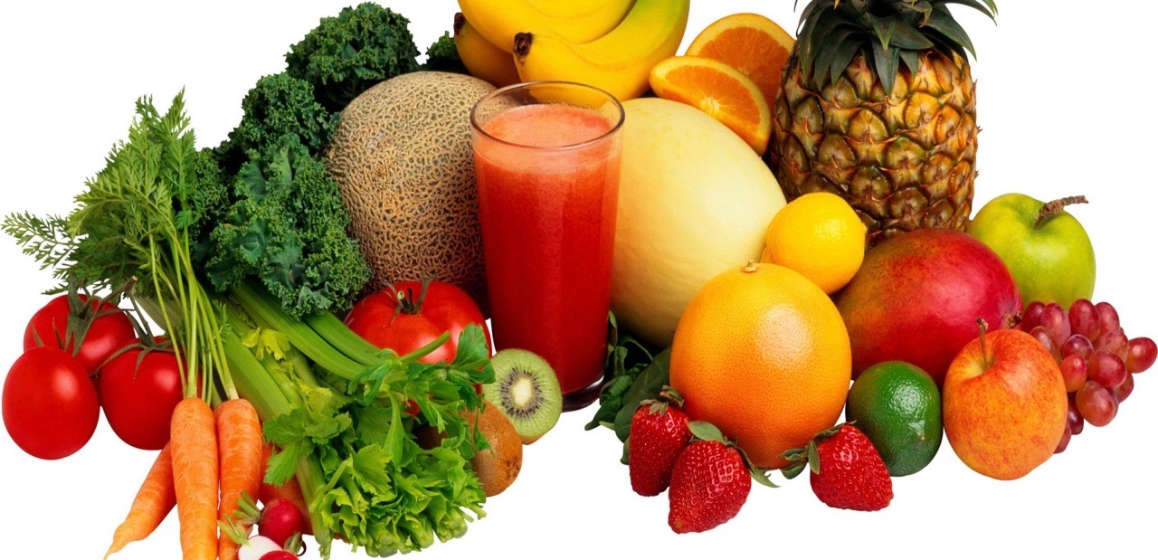 Czerwone i pomarańczowe warzywa i owoce powinny być stałym gościem na Twoim talerzu!